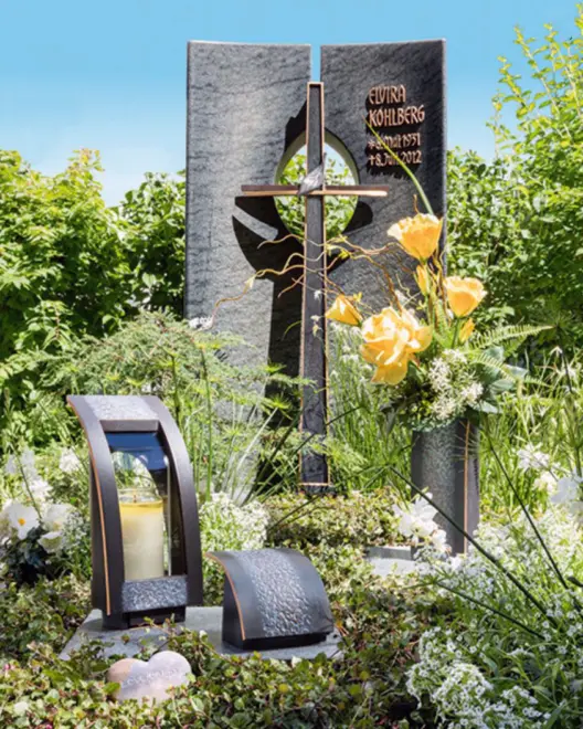 Grabdarstelung von Bronzegiesserei Strassacker